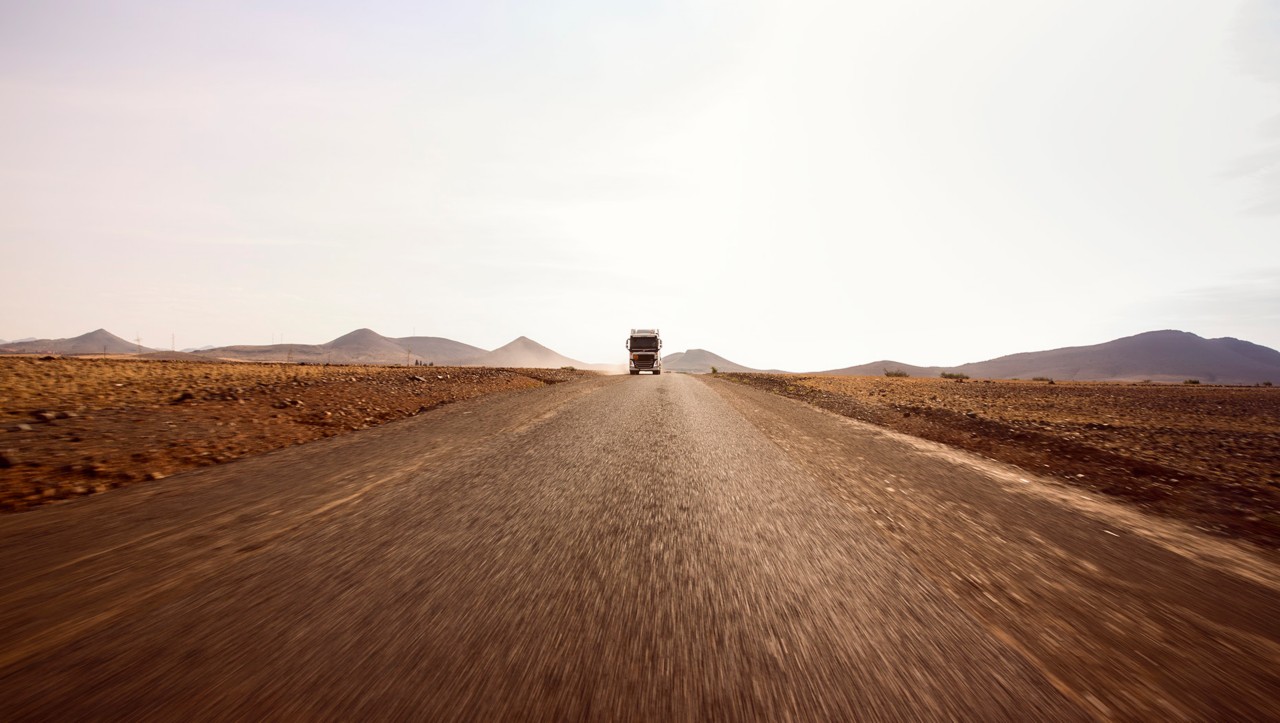 Volvo FH по мароканска магистрала